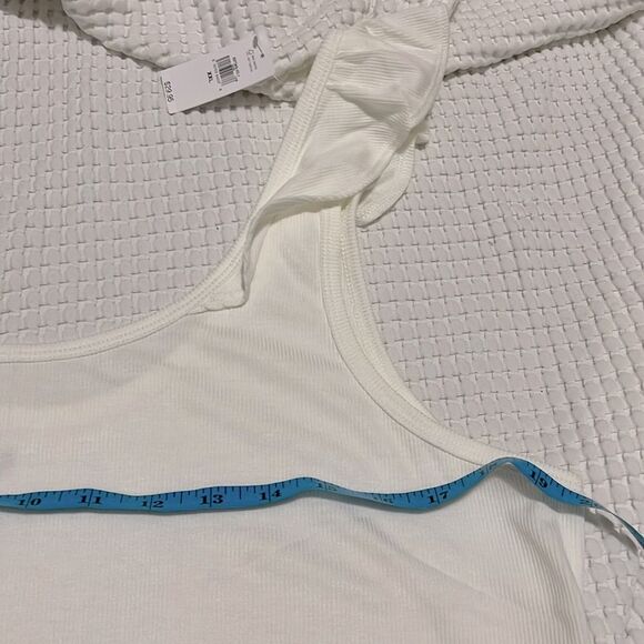 NWT- GAP- XXL. Flutter Sleeve Tank - Picture 6 of 8